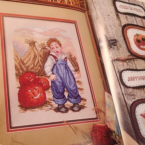 Leisure Arts Craft Book - Picture 4 of 9